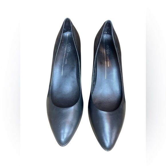 ECCO BLACK LEATHER CLASSIC/CLASSY PUMPS WOMENS SIZE 41/9.5 - Picture 1 of 8